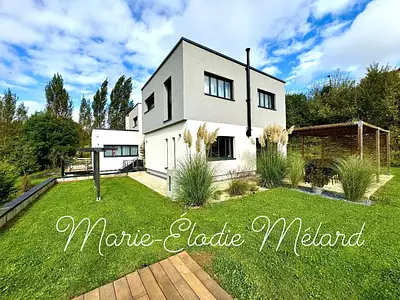 Maison, 250 m²