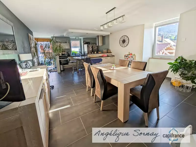 Maison, 93 m²