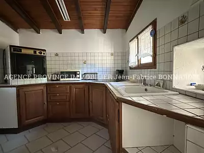 Maison, 166 m²
