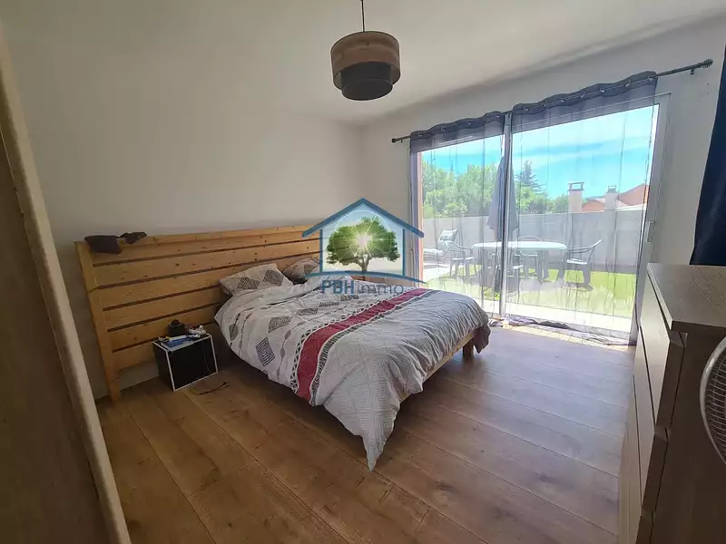 Maison, 340 m²