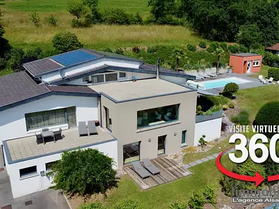Maison, 270 m²