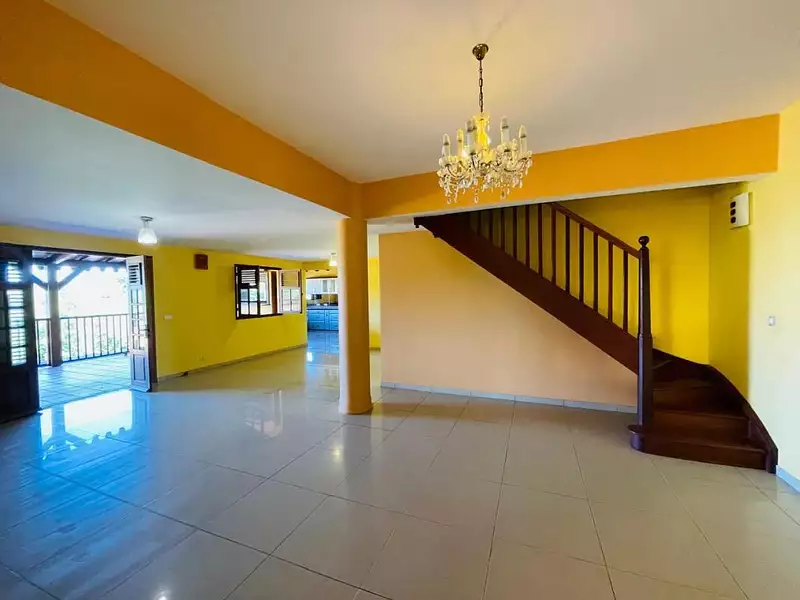 Maison, 183 m²