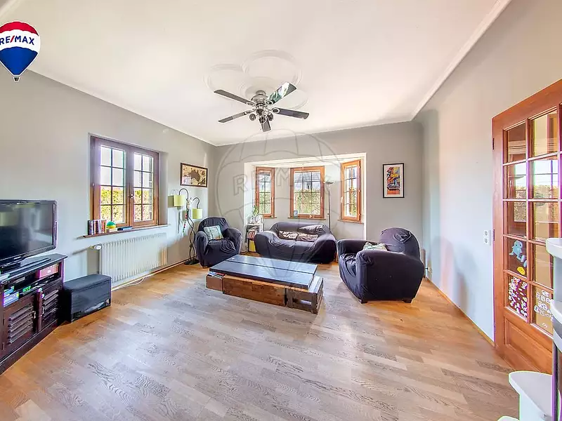 Maison, 168 m²