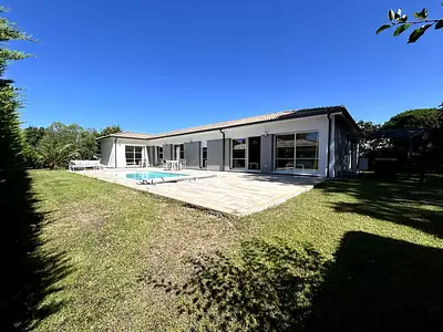 Maison, 156 m²
