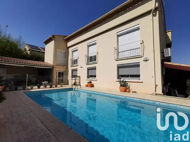 Maison, 220 m²