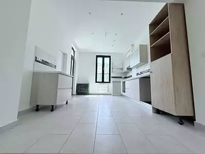 Maison, 165 m²