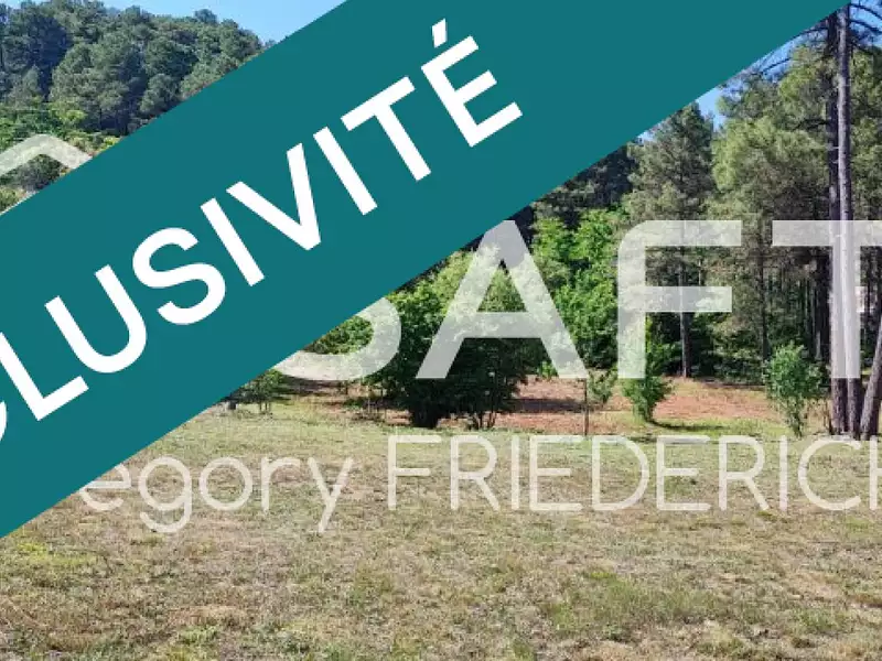 Terrain, 3 079 m²