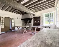 Maison, 1 004 m²