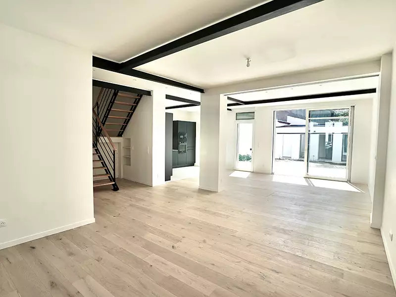 Maison, 215 m²
