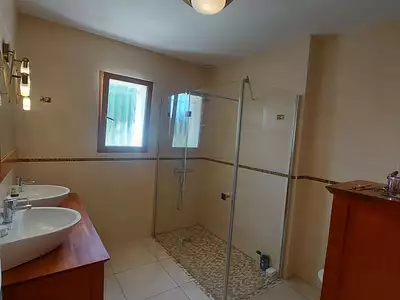Maison, 210 m²