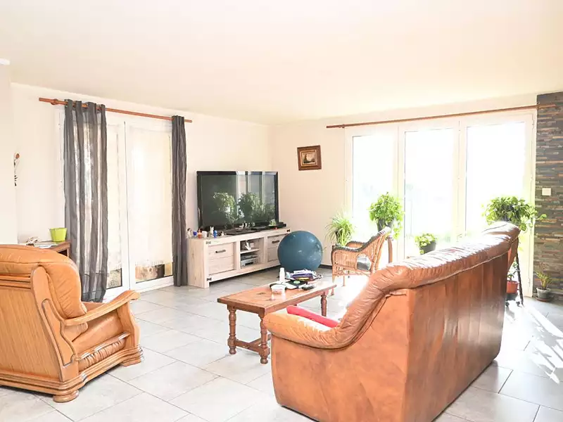 Maison, 156 m²