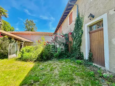 Maison, 240 m²