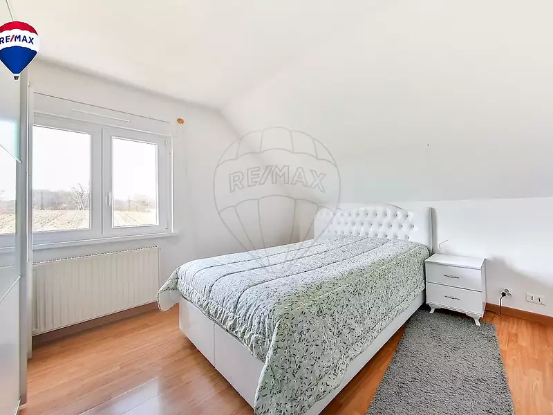 Maison, 197 m²