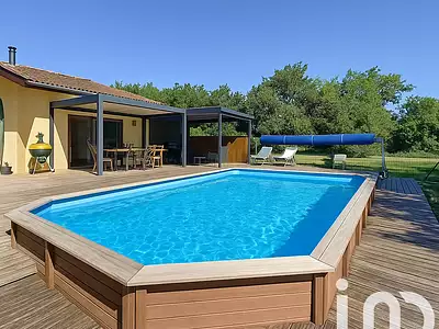 Maison, 242 m²