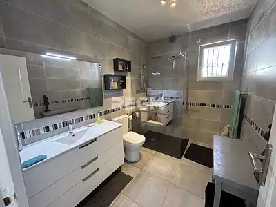 Maison, 139 m²