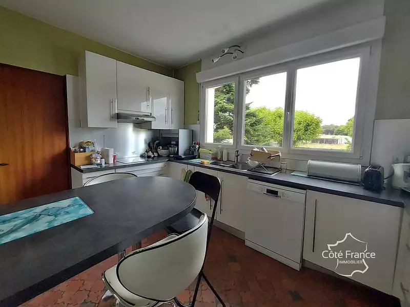 Maison, 200 m²