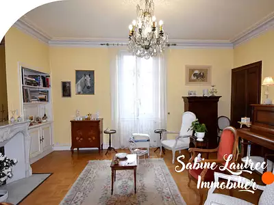 Maison, 232,54 m²