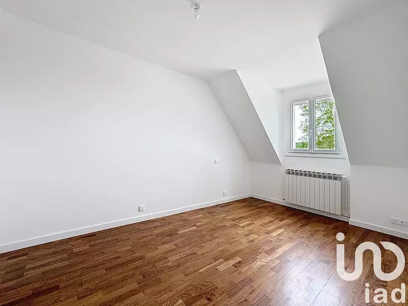 Maison, 185 m²