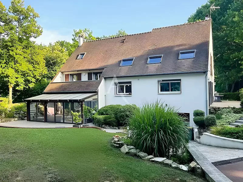 Maison, 260 m²