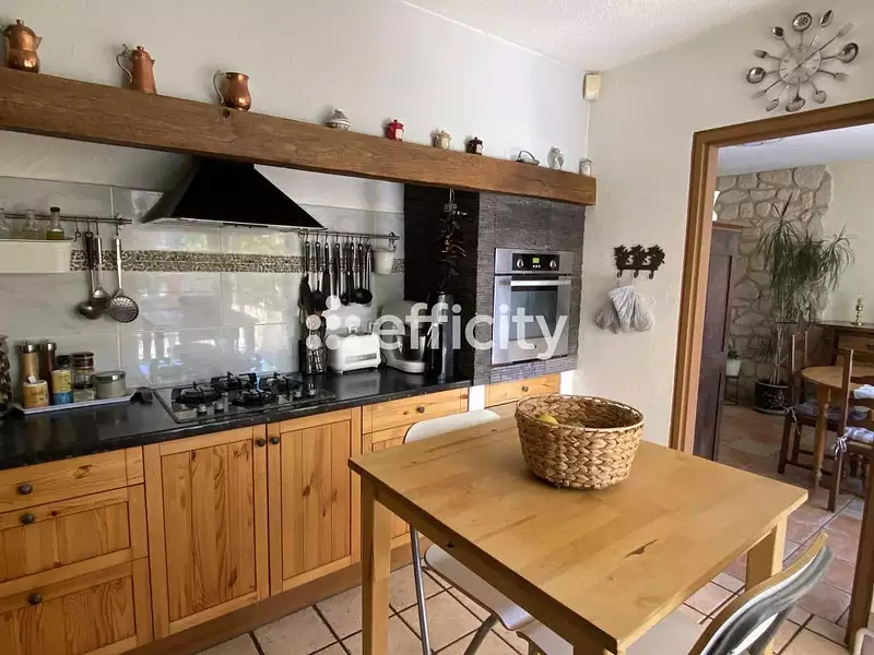 Maison, 115 m²