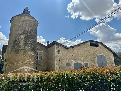 Maison, 238 m²