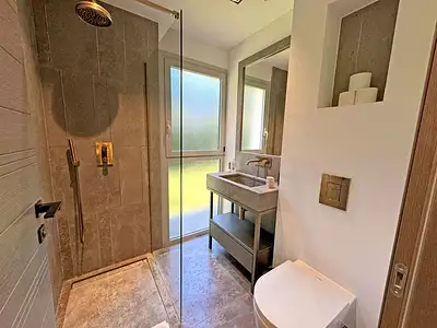 Maison, 220 m²