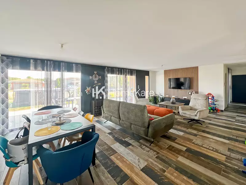 Maison, 145 m²