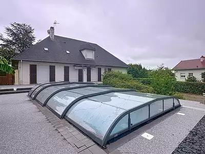 Maison, 252 m²