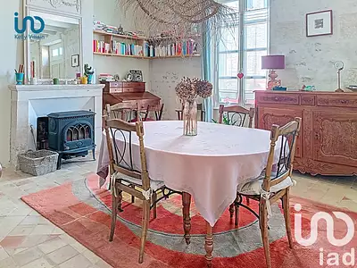 Maison, 197 m²