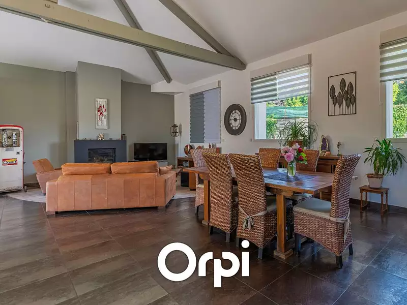 Maison, 170 m²