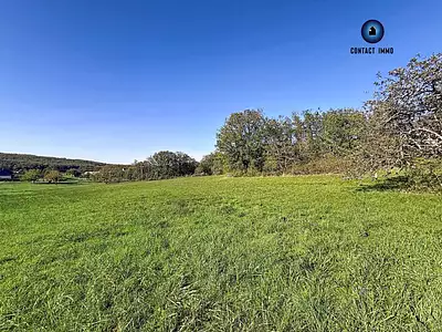 Terrain, 12 100 m²