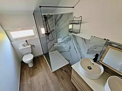 Maison, 175 m²