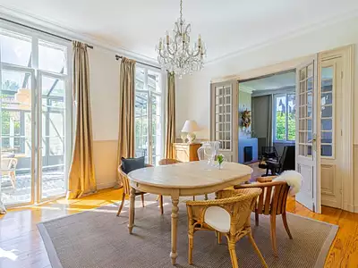 Maison, 238 m²