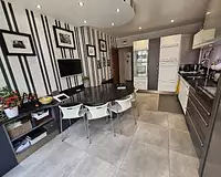 Maison, 187 m²