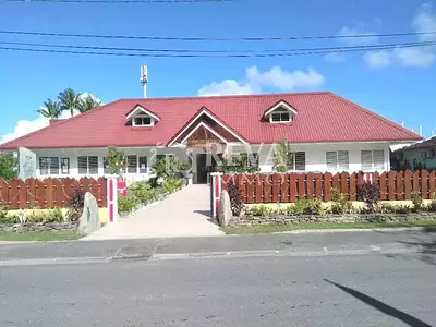 Terrain, 800 m²