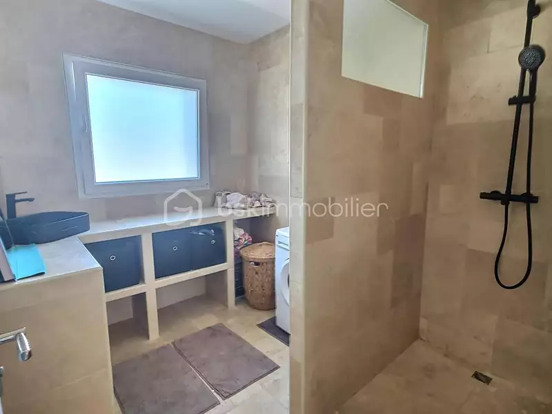 Maison, 94 m²