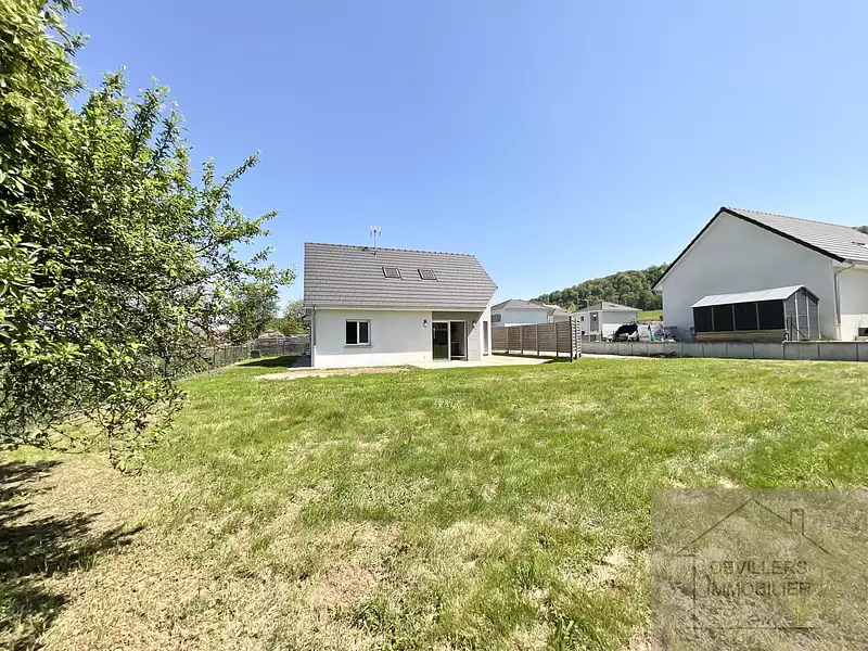 Maison, 99 m²
