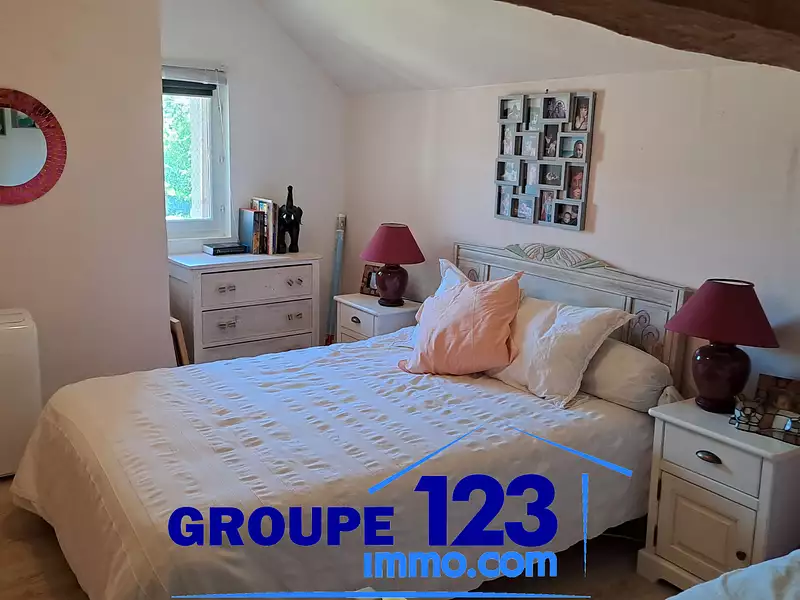 Maison, 211 m²
