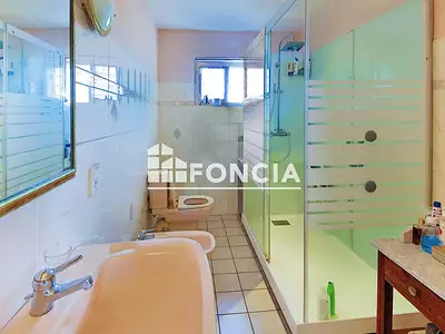 Maison, 250 m²