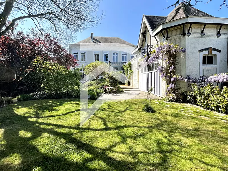Maison, 315 m²