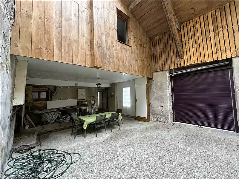 Maison, 210 m²