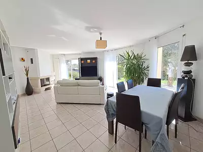 Maison, 115 m²