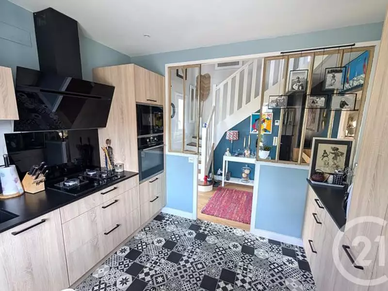 Maison, 162 m²