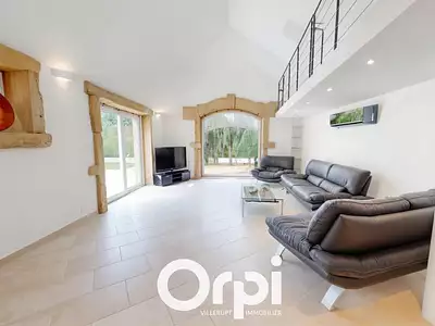 Maison, 203 m²
