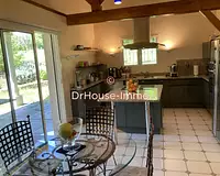 Maison, 280 m²