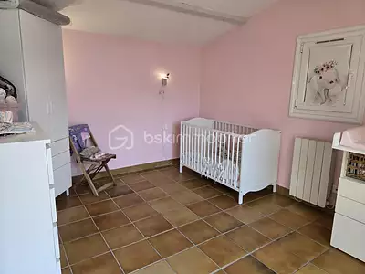 Maison, 300 m²