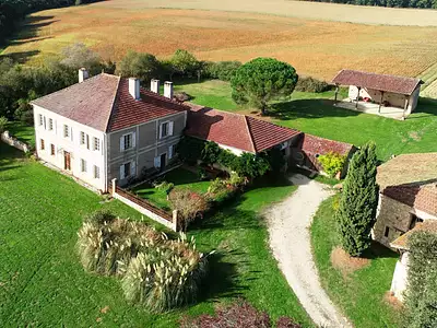 Maison, 315 m²