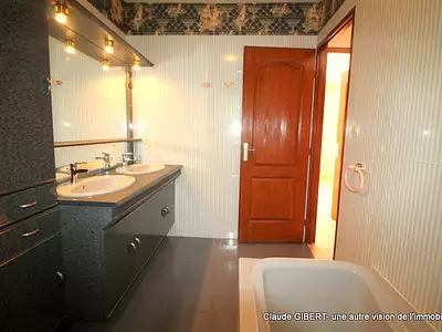 Maison, 156,18 m²