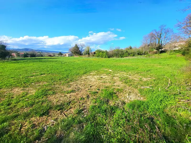 Terrain, 1 268 m²