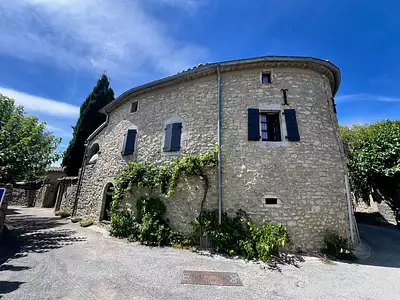 Maison, 257 m²